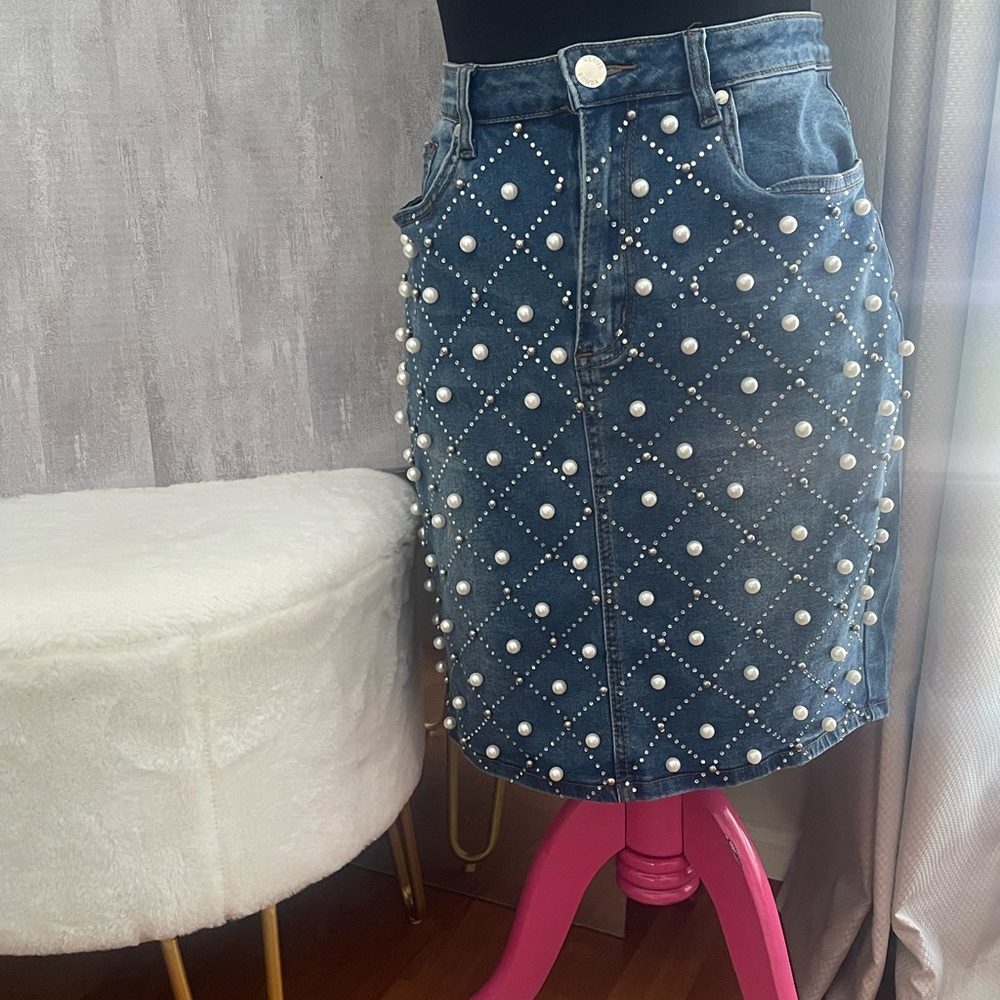 VENUS Blue Embellished Denim Skirt
